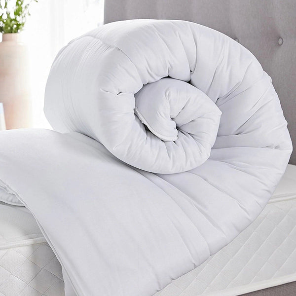 Queen Size Classic Duvet Microgel with Polyester Cover DirectBed