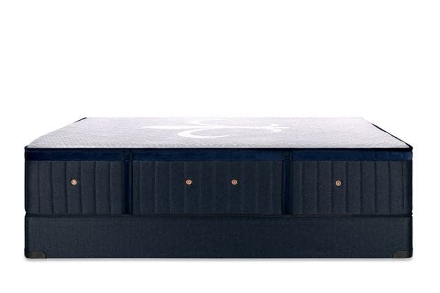 Stearns & Foster® 13'' Hybrid Elgin Court Firm Tight Top Mattress - DirectBed | Mattress Stores Hamilton, Niagara Falls, St Catharines, Stoney Creek, Burlington, Oakville, Ancaster