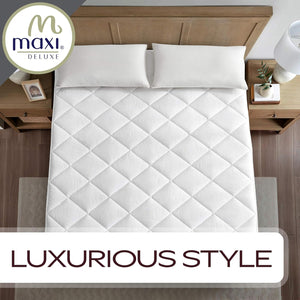 MAXI Short Queen Mattress Pad - Luxurious Cotton Sateen Mattress Protector - Soft, Comfortable, and Breatheable Mattress Cover - Mattress Pad Protects Mattress from Dust, Dirt, Spills, and Stains