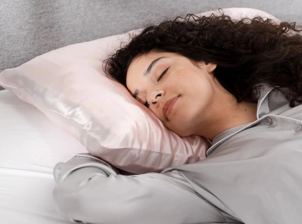 Silk pillowcase for deals wrinkles