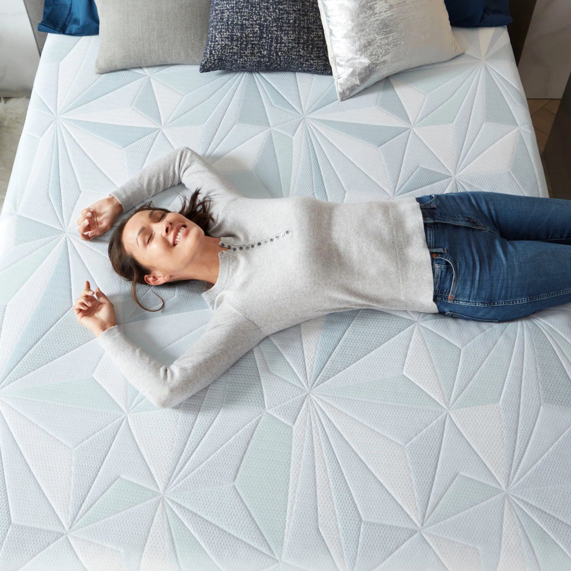 Serta iComfort Arctic Reactex 13.5 Serta iComfort Arctic Reactex 13.5