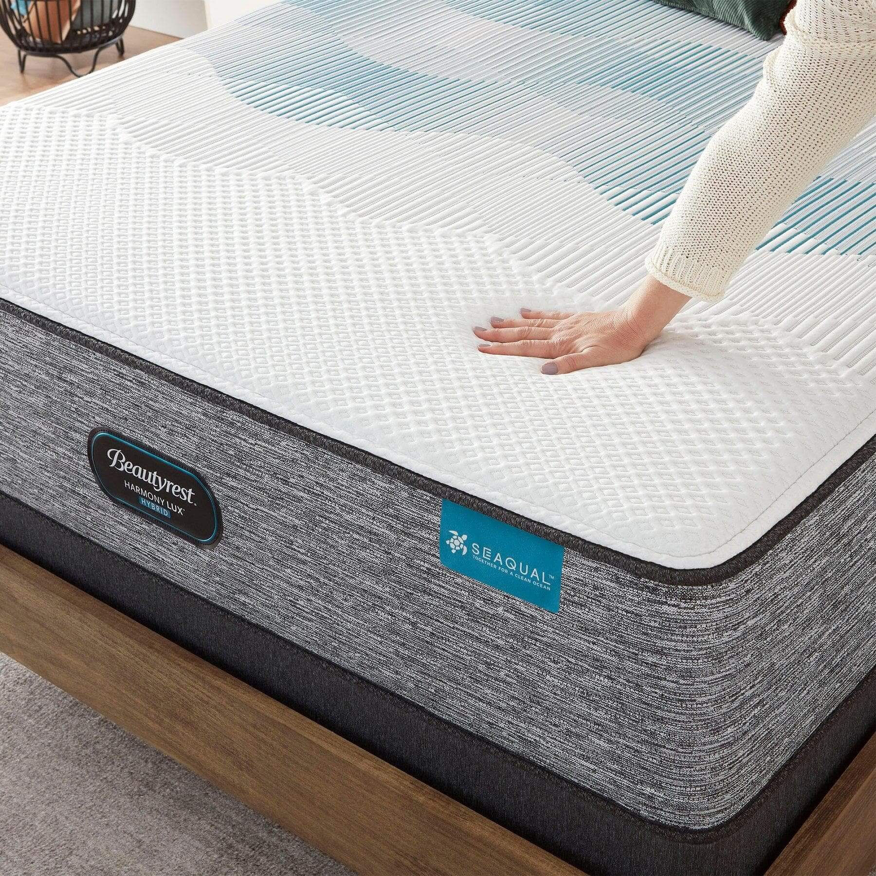 Beautyrest 13.5" Harmony Lux Hybrid Empress Series Firm Tight Top Mattress - DirectBed | Mattress Stores Hamilton, Niagara Falls, St Catharines, Stoney Creek, Burlington, Oakville, Ancaster