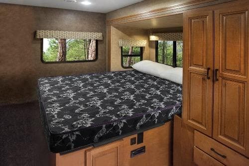 RV Bunk Size Hamilton Suite - 5" Canadian Made Foam Mattress - DirectBed | Mattress Stores Hamilton, Niagara Falls, St Catharines, Stoney Creek, Burlington, Oakville, Ancaster