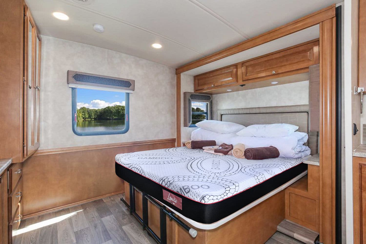 RV King Louise Suite - 11" Thick Canadian Made Mattress - DirectBed | Mattress Stores Hamilton, Niagara Falls, St Catharines, Stoney Creek, Burlington, Oakville, Ancaster