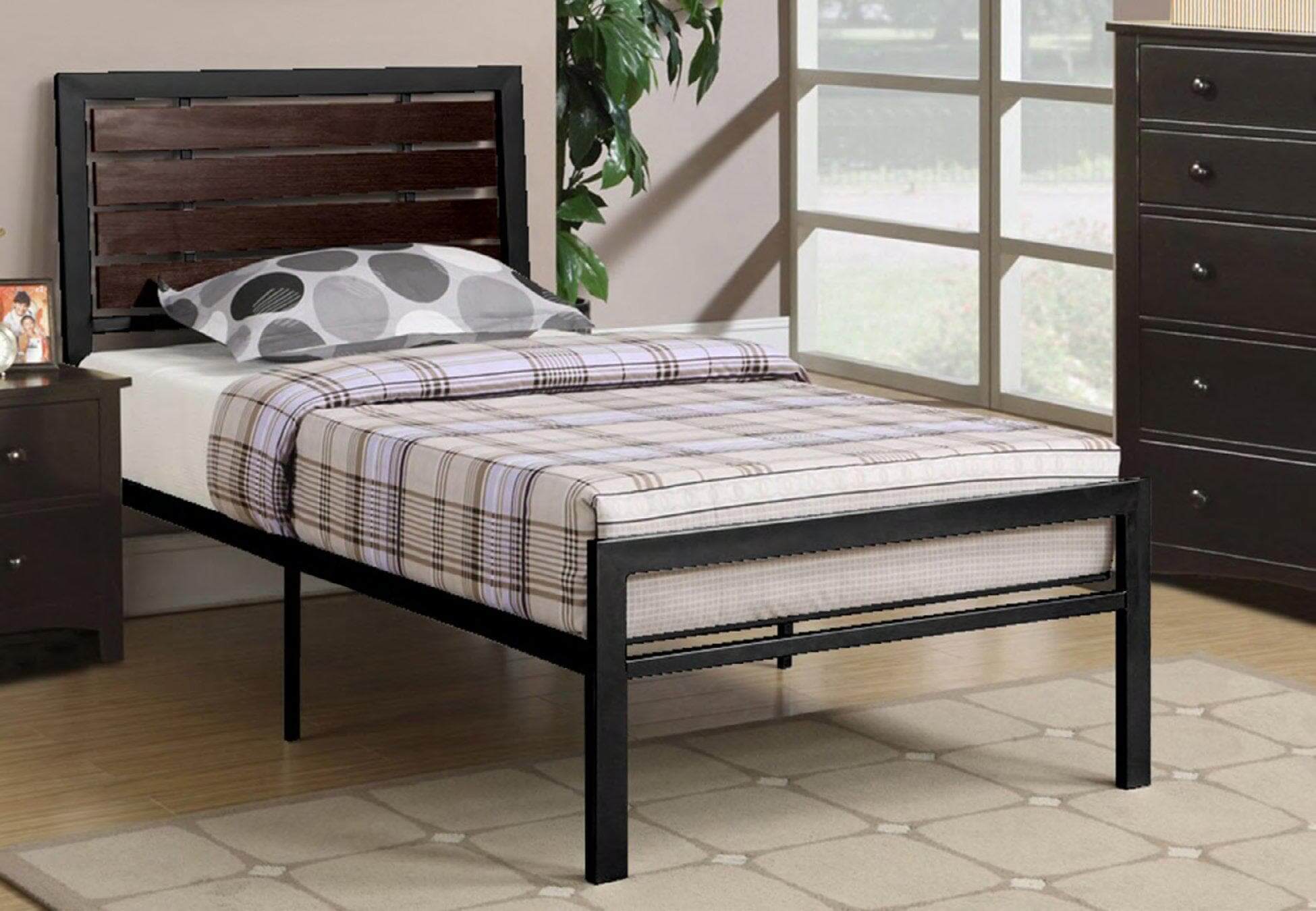 Black Metal Frame Bed Queen Bed - DirectBed