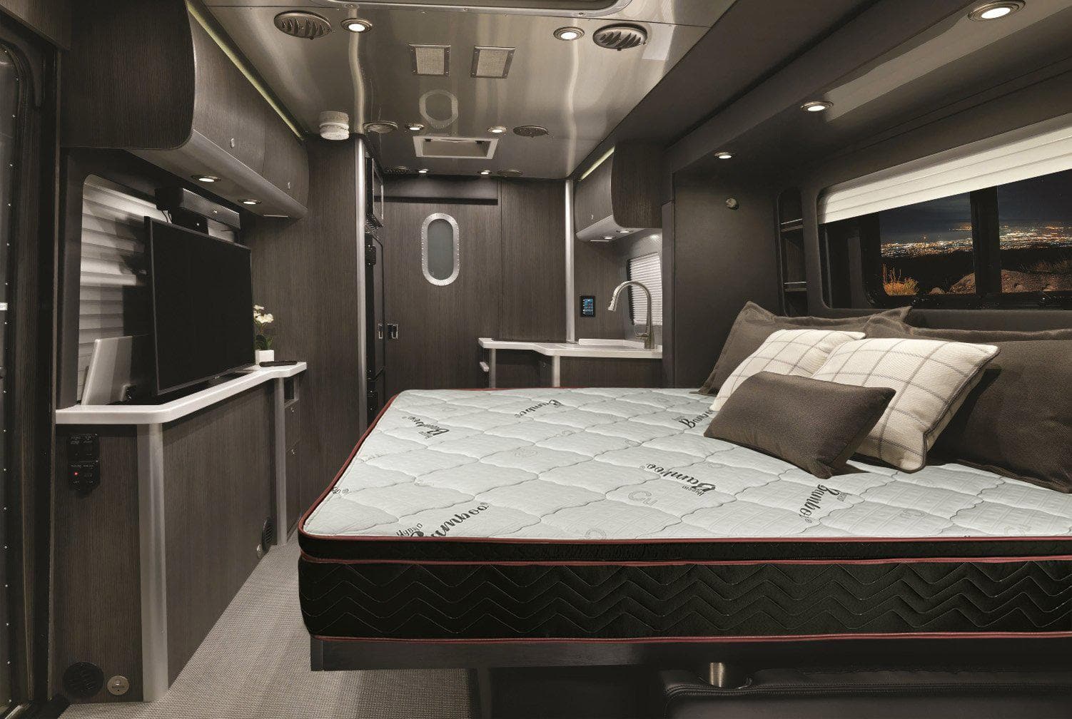 3/4 Super Single Resolute Suite - Copper Infused 14" Thick Hybrid Pillowtop Three Quarter Size - DirectBed | Mattress Stores Hamilton, Niagara Falls, St Catharines, Stoney Creek, Burlington, Oakville, Ancaster