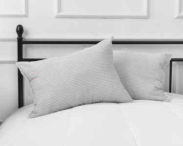 Big Snooze Pillow - Jumbo Value Pillow - DirectBed | Mattress Stores Hamilton, Niagara Falls, St Catharines, Stoney Creek, Burlington, Oakville, Ancaster