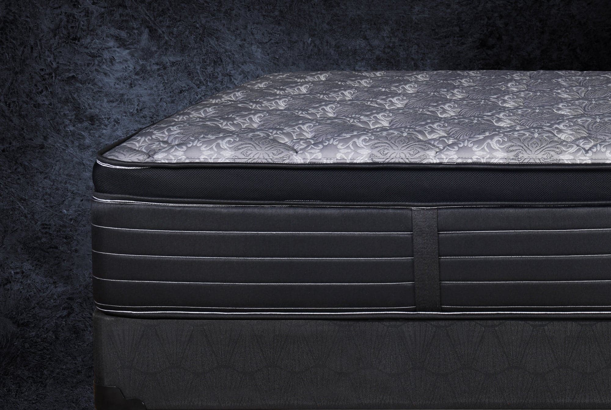 Quantum Suite Hybrid Boxtop Mattress - DirectBed | Mattress Stores Hamilton, Niagara Falls, St Catharines, Stoney Creek, Burlington, Oakville, Ancaster
