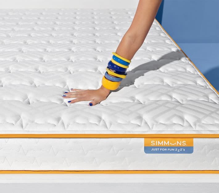 Simmons® 10.5" Comfort Vibezzz Plush Tight Top Mattress With Pocket Coil - DirectBed | Mattress Stores Hamilton, Niagara Falls, St Catharines, Stoney Creek, Burlington, Oakville, Ancaster